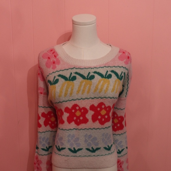 Debut Multicolor Floral Sweater - Picture 2 of 4